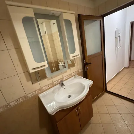 катерина Hotel 2*